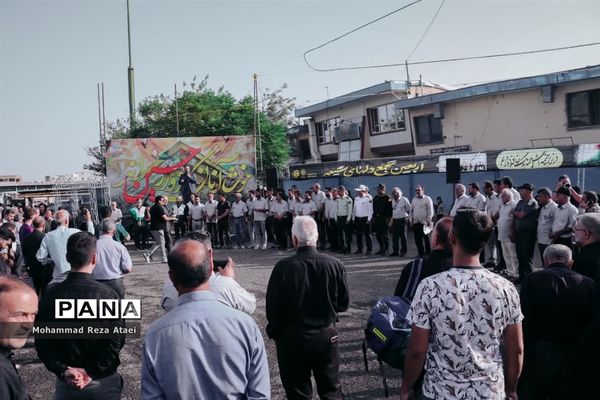 مراسم بدرقه کاروان زیارتی اربعین حسینی ازاسلامشهربه مرز مهران