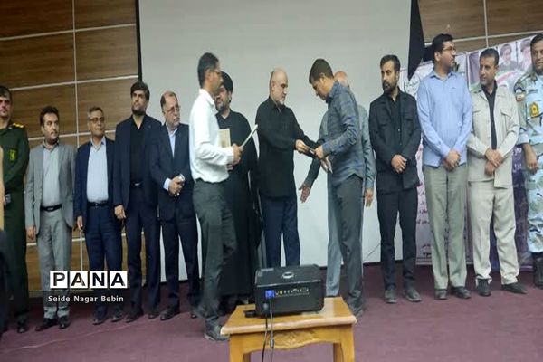 افتتاح طرح های عمرانی و اقتصادی در گناوه