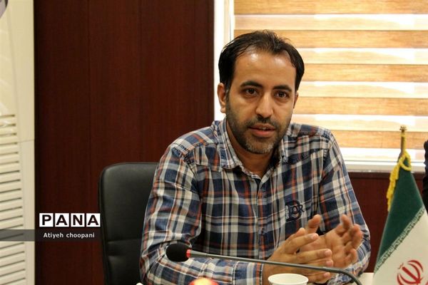 آئین تجلیل از خبرنگار دانش‌آموزان برتر منطقه ۱۳