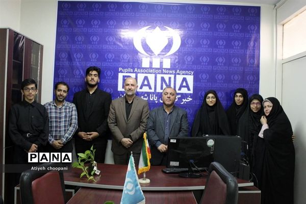 آئین تجلیل از خبرنگار دانش‌آموزان برتر منطقه ۱۳