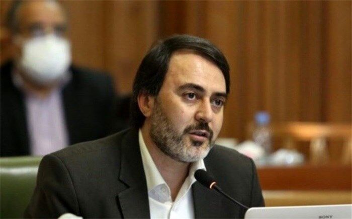 درختان خشک شده در تهران زودتر تعیین تکلیف شوند
