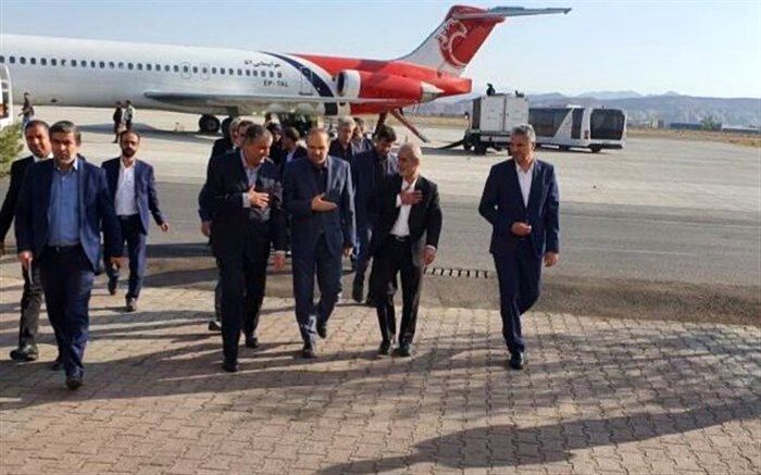 اسلامی برای رونمایی از برخی پروژه‌های فناورانه و عمرانی به آذربایجان شرقی سفر کرد