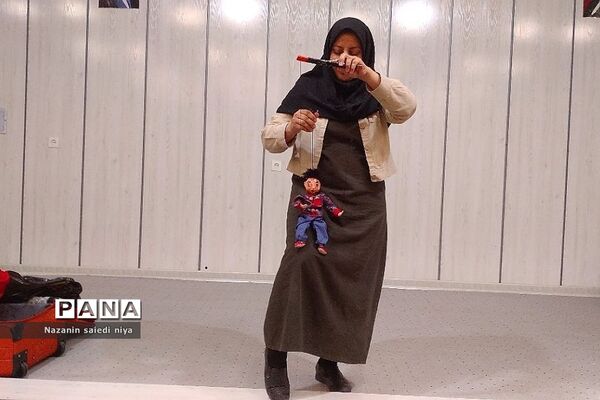 برگزاری کارگاه هنرهای نمایشی در کانون فرهنگی و تربیتی شهید حاج قاسم سلیمانی رودهن