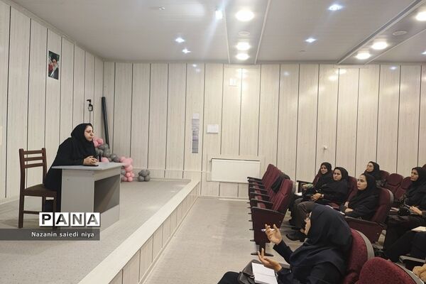 برگزاری کارگاه هنرهای نمایشی در کانون فرهنگی و تربیتی شهید حاج قاسم سلیمانی رودهن