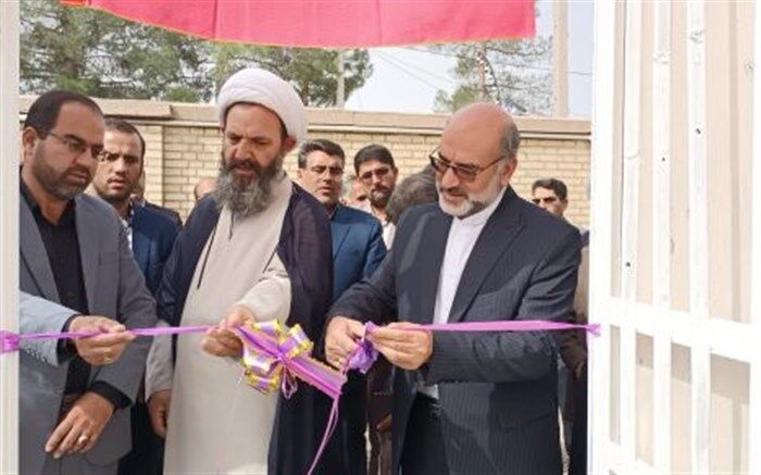 زمین چمن مصنوعی هنرستان اسلامیه فردوس افتتاح شد
