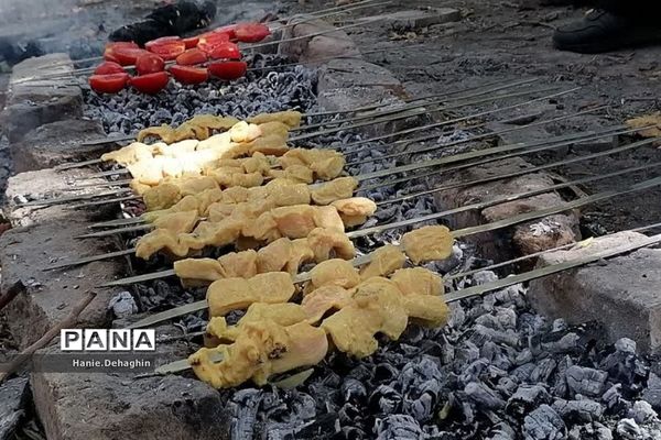 آخرین روز اردوی مثبت هشتادیا در اردوگاه شهید مظفر