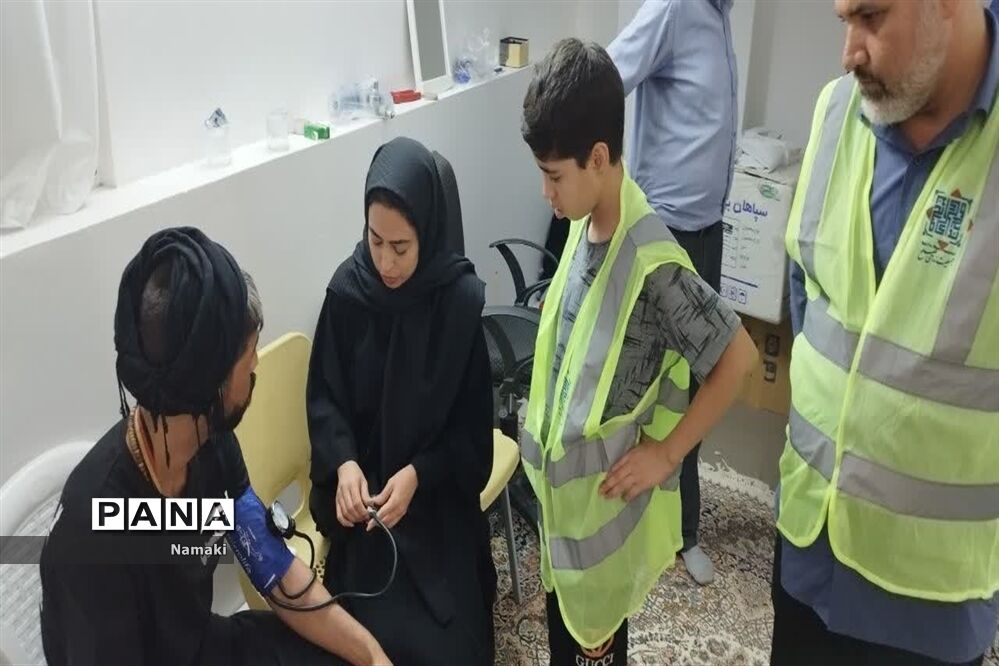موکب پزشکی درمانگاه سلام آران و بیدگل در نجف اشرف