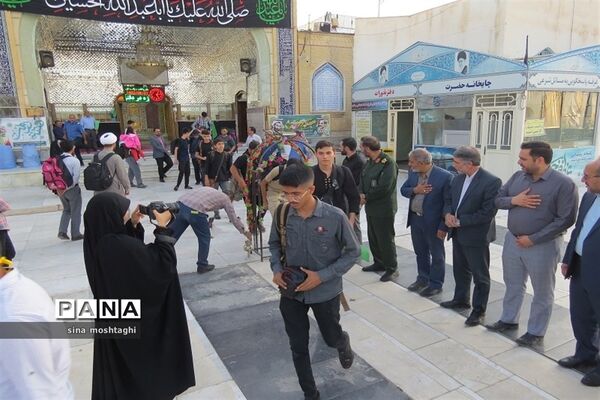 پیاده روی کاروان دانش‌آموزی خراسان شمالی به زیارت اربعین