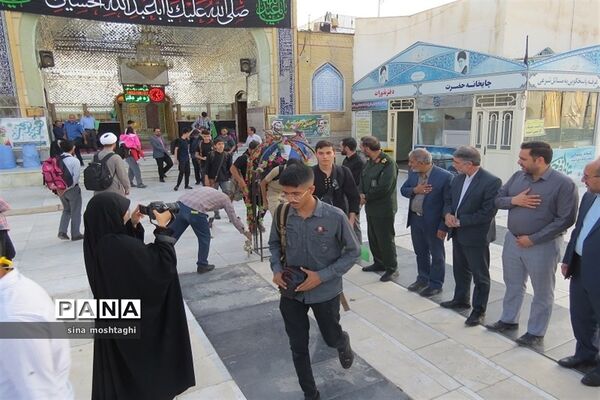 پیاده روی کاروان دانش‌آموزی خراسان شمالی به زیارت اربعین