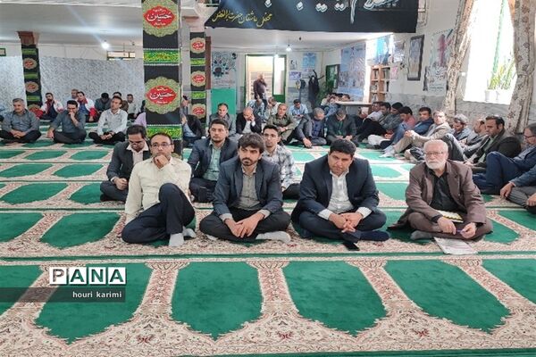 آیین تجلیل ازکارمندان نمونه آموزش و پرورش شهرستان مانه وسملقان