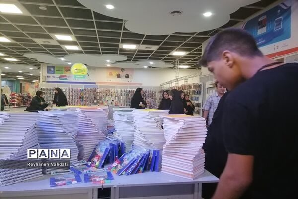 برپایی بزرگترین نمایشگاه نوشت افزار ایرانی شرق کشور در جوار بارگاه منور رضوی