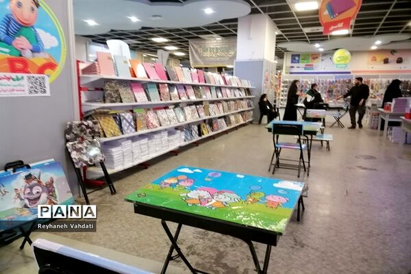 برپایی بزرگترین نمایشگاه نوشت افزار ایرانی شرق کشور در جوار بارگاه منور رضوی