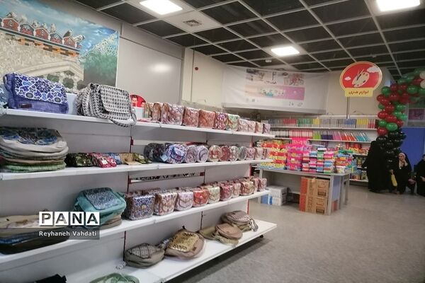 برپایی بزرگترین نمایشگاه نوشت افزار ایرانی شرق کشور در جوار بارگاه منور رضوی