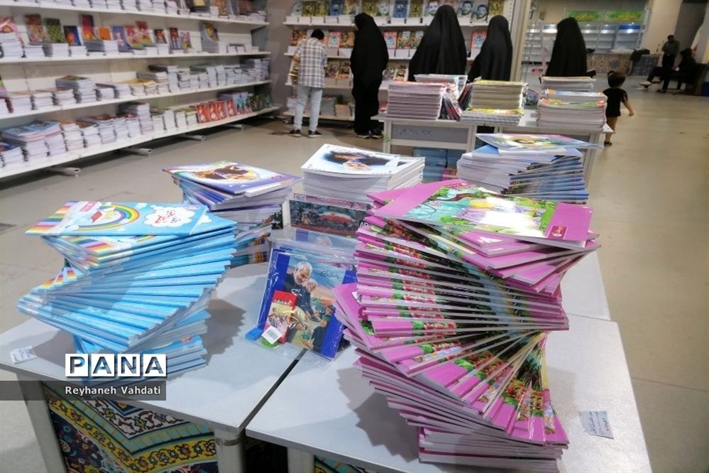 برپایی بزرگترین نمایشگاه نوشت افزار ایرانی شرق کشور در جوار بارگاه منور رضوی