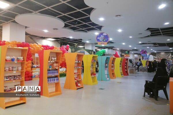 برپایی بزرگترین نمایشگاه نوشت افزار ایرانی شرق کشور در جوار بارگاه منور رضوی