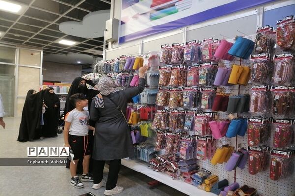 برپایی بزرگترین نمایشگاه نوشت افزار ایرانی شرق کشور در جوار بارگاه منور رضوی