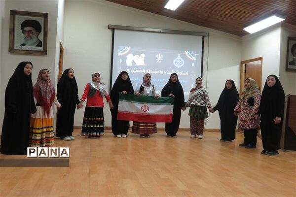 همایش تجلیل از کارمندان نمونه و دانش آموزان نخبه در میاندورود