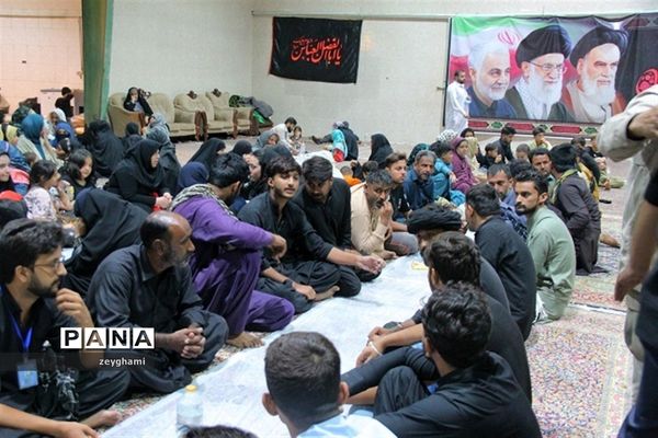 راه اندازی موکب شهدای فاطمیون در ورودی شهر ماهان - کرمان