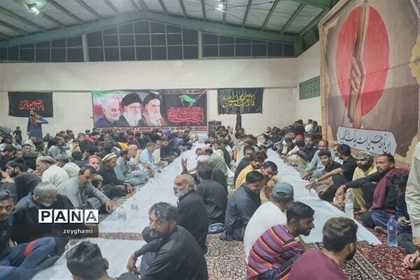 راه اندازی موکب شهدای فاطمیون در ورودی شهر ماهان - کرمان