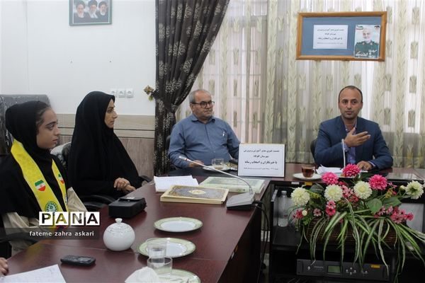 نشست خبری مدیر آموزش و پرورش گلوگاه با‌ اصحاب رسانه