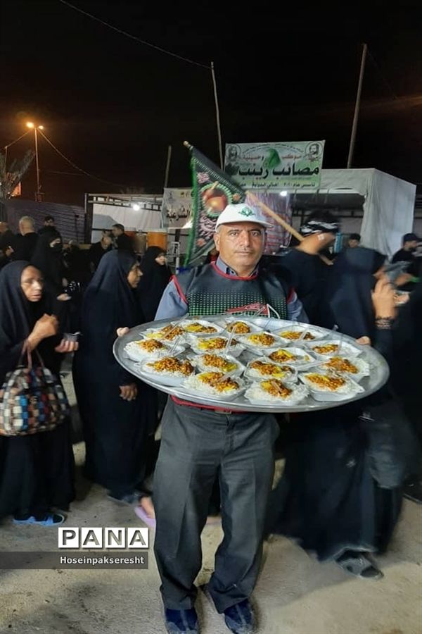 جلوه‌هایی از خدمتگزاری مربیان و اعضای سازمان دانش‌آموزی خوزستان در موکب عشاق الحسین