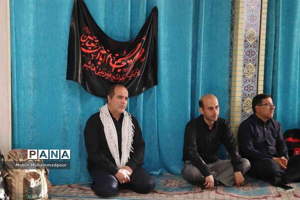 بدرقه کاروان زیارتی فرهنگیان آذربایجان شرقی
