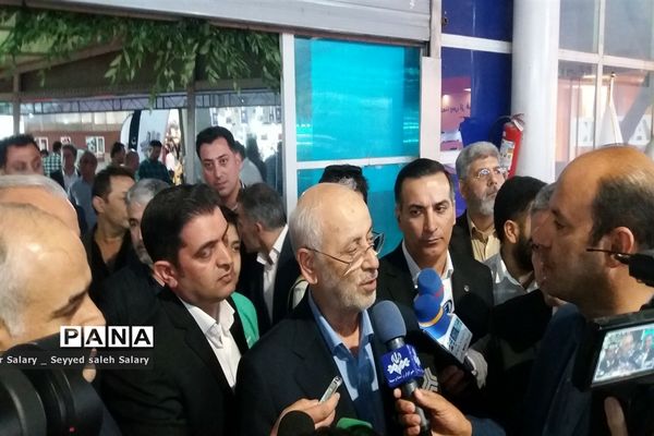 بازدید مسئولان از بیست و سومین نمایشگاه بین‌المللی خودرو در مشهد