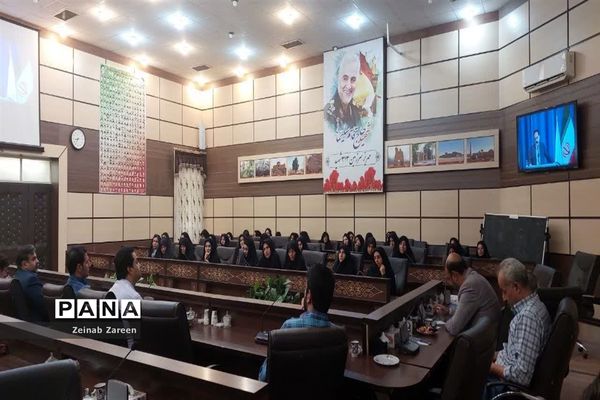 گردهمایی بزرگ مدیران مدارس شهرستان مهریز