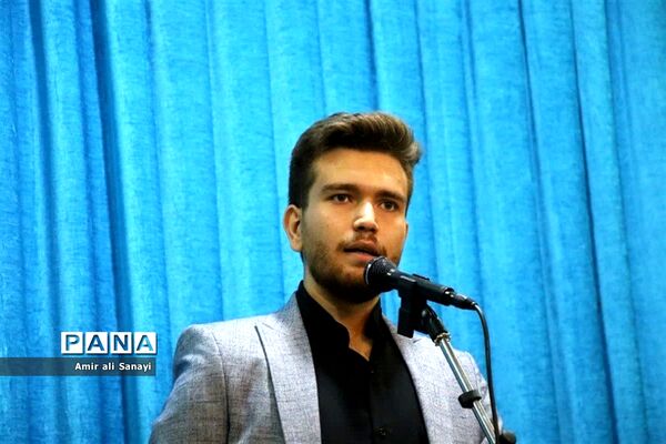 برگزاری نماز عبادی سیاسی جمعه در مصلی نماز جمعه شهرستان‌قرچک