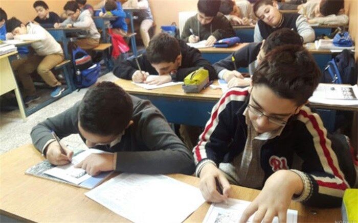دانش‌آموزان باید با مفاهیم حقوقی در دوران مدرسه آشنا شوند