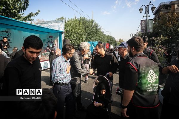 حضور وزیرآموزش و پرورش در پیاده‌روی جاماندگان اربعین حسینی