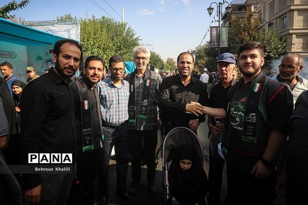 حضور وزیرآموزش و پرورش در پیاده‌روی جاماندگان اربعین حسینی