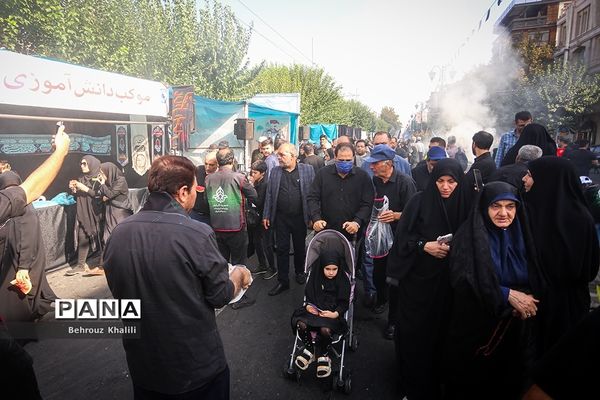 حضور وزیرآموزش و پرورش در پیاده‌روی جاماندگان اربعین حسینی