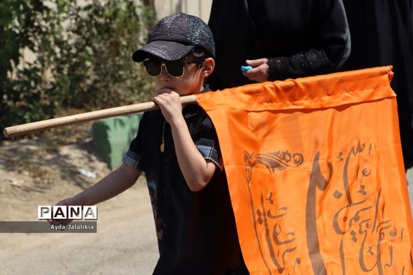 حضور مردم شهرستان اسلامشهر در راهپیمایی جاماندگان اربعین حسینی