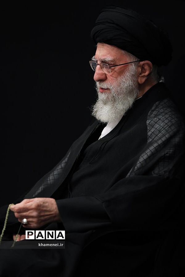 مراسم عزاداری هئیت‌های دانشجویی با حضور رهبر معظم انقلاب