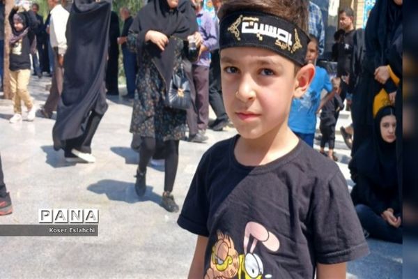 حضور پرشور کودکان و نوجوانان در راهپیمایی اربعین