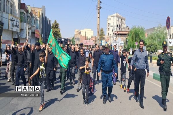 مراسم پیاده‌روی و عزاداری جاماندگان اربعین حسینی در شهرستان پیشوا