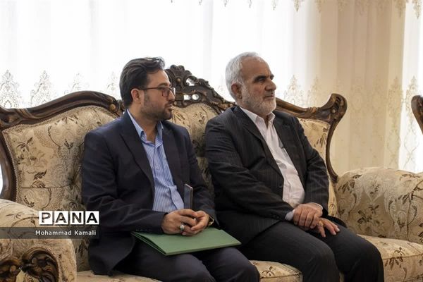 تجلیل از رتبه تک رقمی استان مرکزی در کنکور سراسری