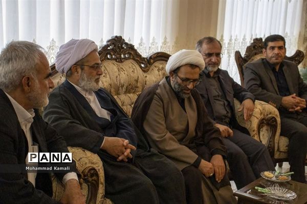 تجلیل از رتبه تک رقمی استان مرکزی در کنکور سراسری