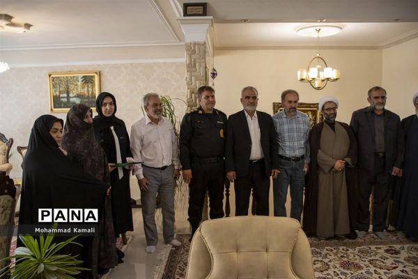 تجلیل از رتبه تک رقمی استان مرکزی در کنکور سراسری