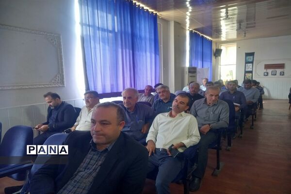 برگزاری وبینار مدیرکل آموزش و پرورش با مدیران مدارس