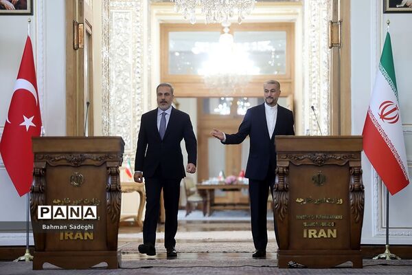 دیدار وزرای خارجه ترکیه و ایران