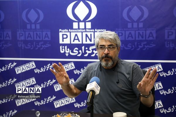 حضور امیر غفارمنش در خبرگزاری پانا