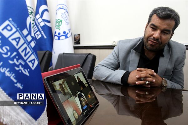 نشست مجازی رابطان خبرگزاری پانا شهرستان‌های تهران با محوریت تشریح طرح «هر مدرسه یک خبرنگار»