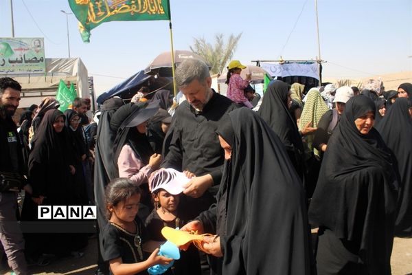 حضور معاون پرورشی و فرهنگی آموزش و پرورش در موکب عشاق الحسین سازمان دانش‌آموزی در کربلای معلی