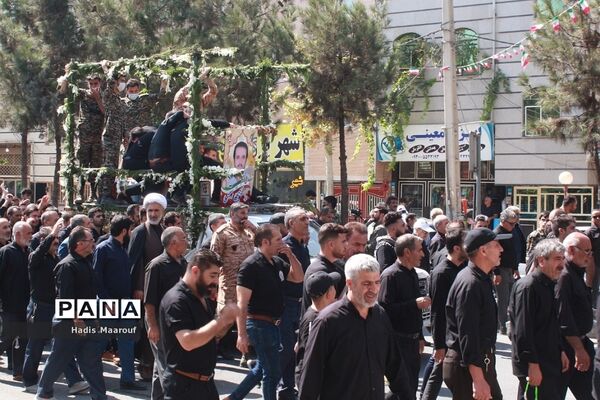 مراسم تشییع شهید مدافع حرم نسیم‌شهری