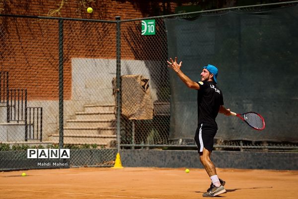 بازدید مسئولان ورزش کشور از اردوی تیم ملی تنیس