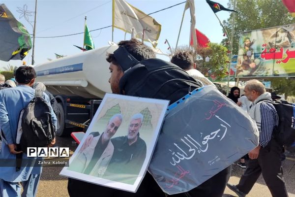 نمایش عشق و ایمان به امام حسین(ع) در راهپیمایی اربعین حسینی