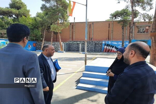 بازدید معاون پرورشی و تربیت بدنی از مدارس منطقه ۱۳ در روز مانور بازگشایی