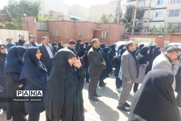 مانور بازگشایی مدارس منطقه ۸